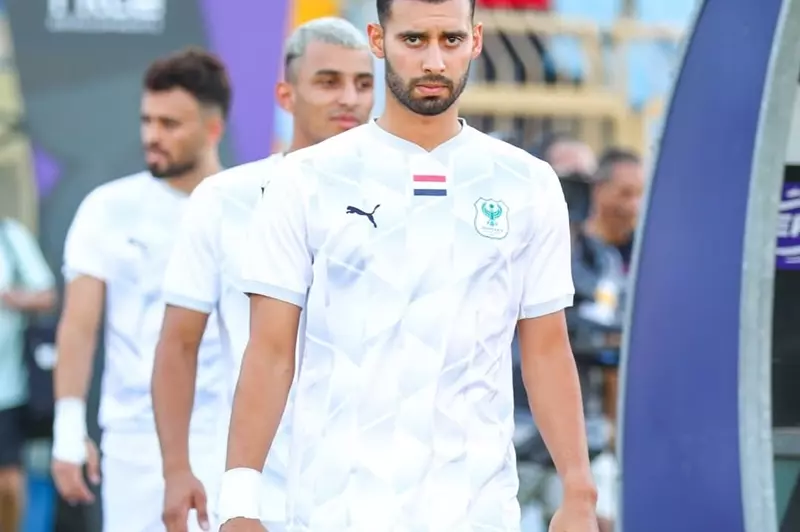 بعد إصابته أمام الزمالك.. المصري يعلن خضوع باهر المحمدي لجراحة 